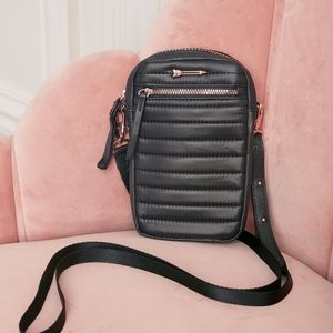 EUC Stella and Dot Quilted Crush It Crossbody